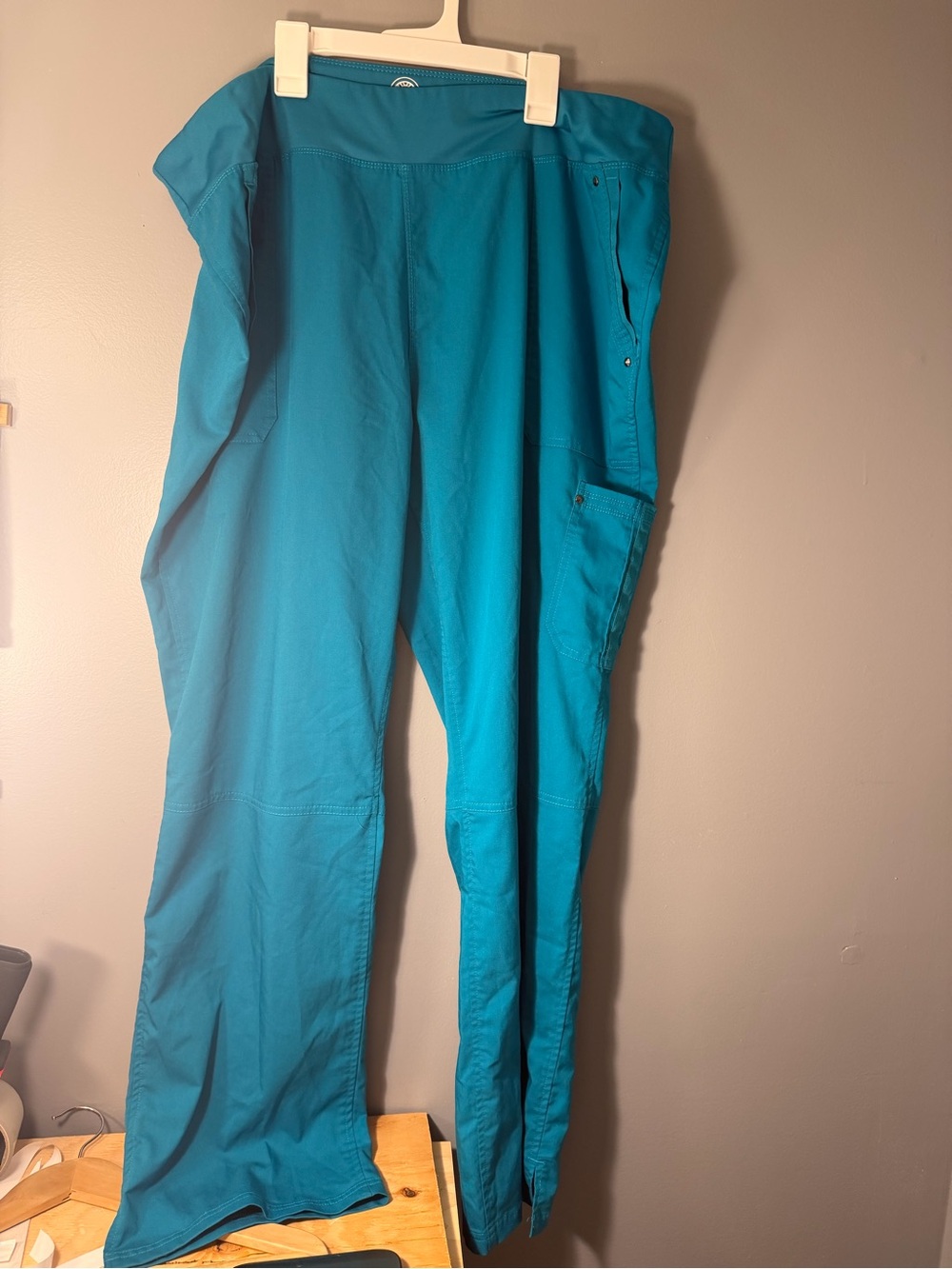 healing hands women’s Teal Cargo Scrub Pants, comfort waistband